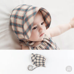 Reuters baby bonnet