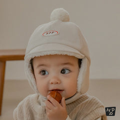 Latte winter cap