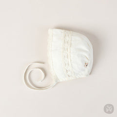 Jumi baby bonnet