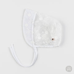 Brianna baby bonnet