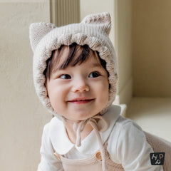 Fla knit baby bonnet