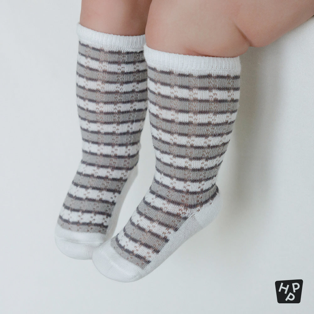 Ruen Summer Knee Socks