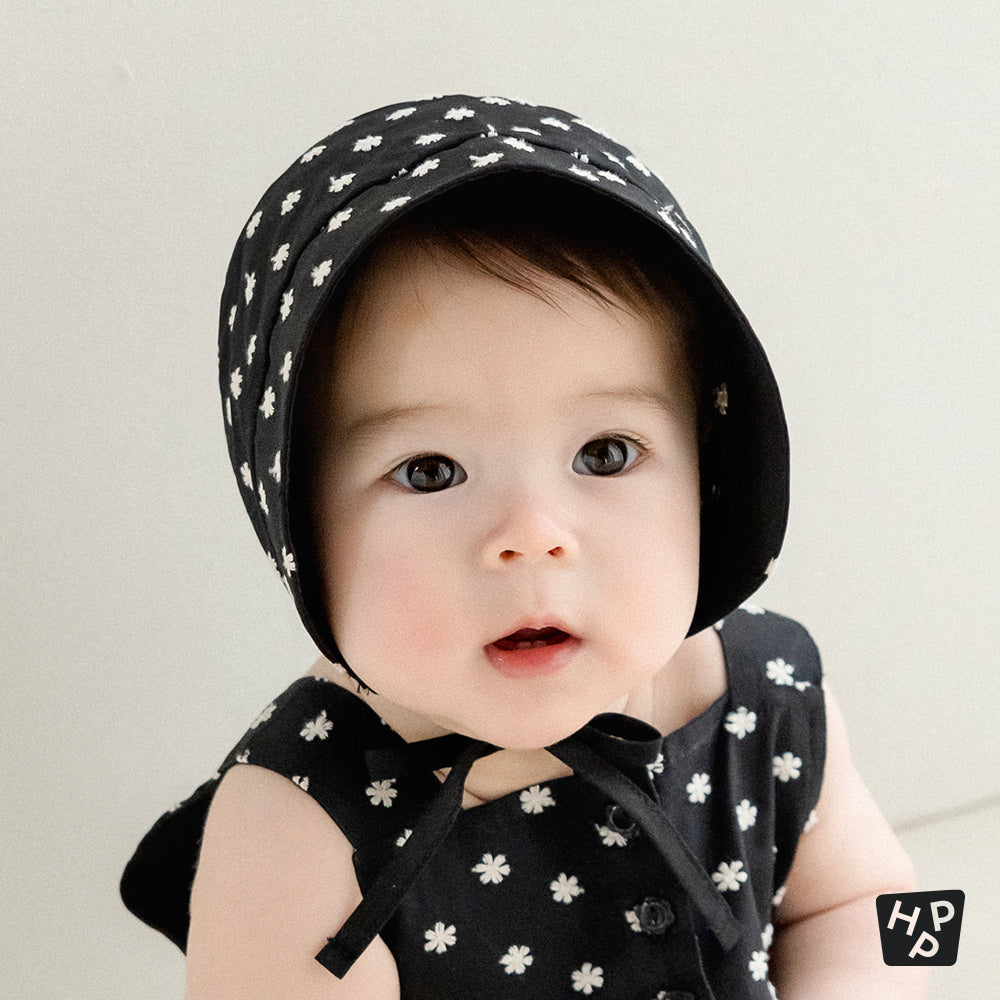Fruity baby bonnet