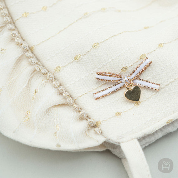 Darling baby bonnet