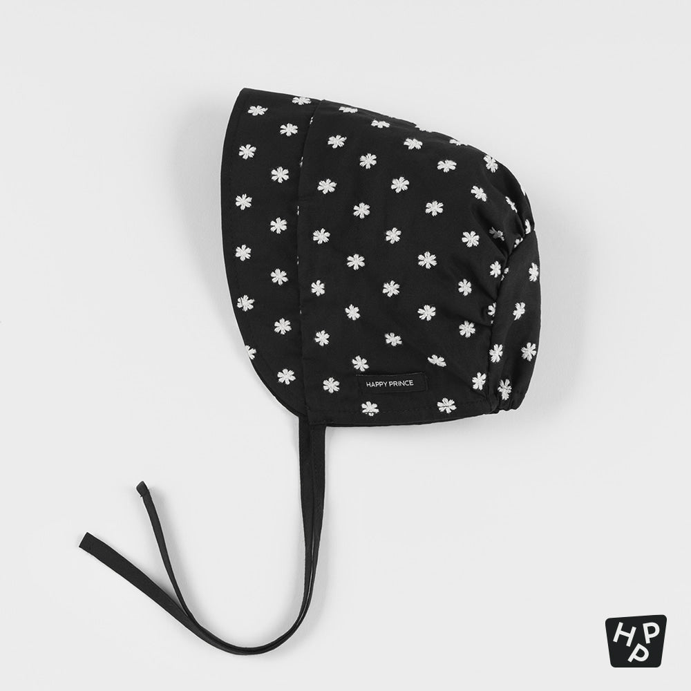 Fruity baby bonnet