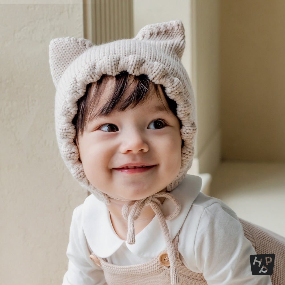 Fla knit baby bonnet