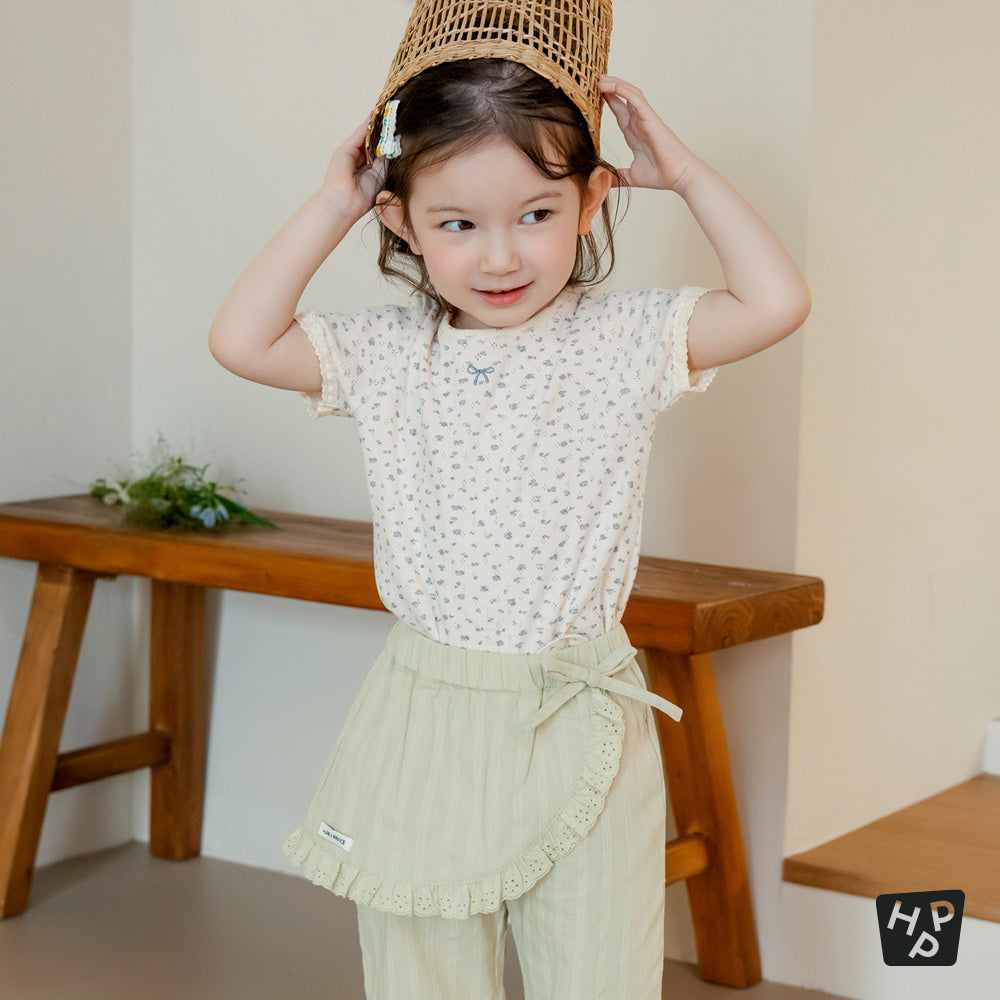 Juni Short-Sleeve T-shirt